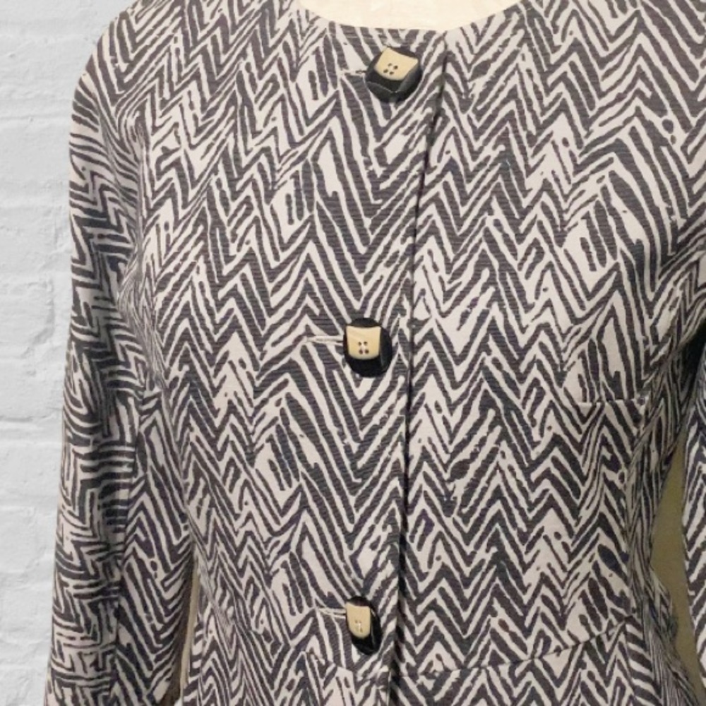 Cabi #3430 Zig Zag Fitted Coat Gray White Size XS - Picture 4 of 12